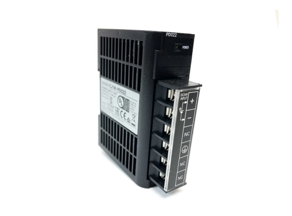 CJ1W-PD022 FONTE PARA CJ1 24VDC 19.6W - SLIM